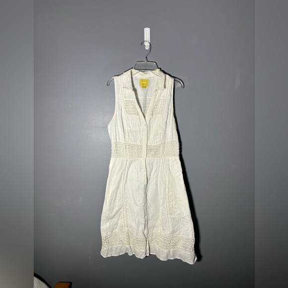 Maeve White Button Crocheted Day Dress Womens Size 10 - Picture 2 of 5